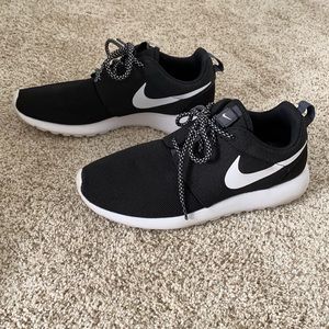 Nike Roshe One
